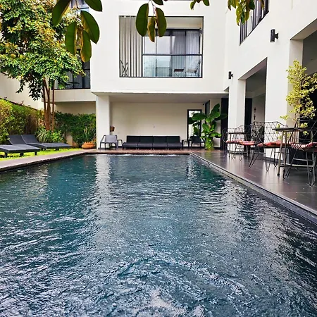 Isilver Hotel